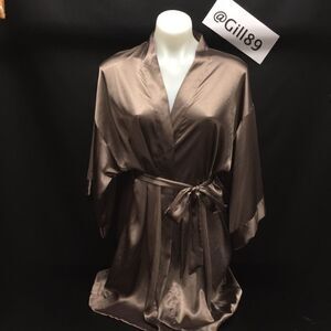 🔥NEW ❤️VICTORIA SECRET  ROBE kimono